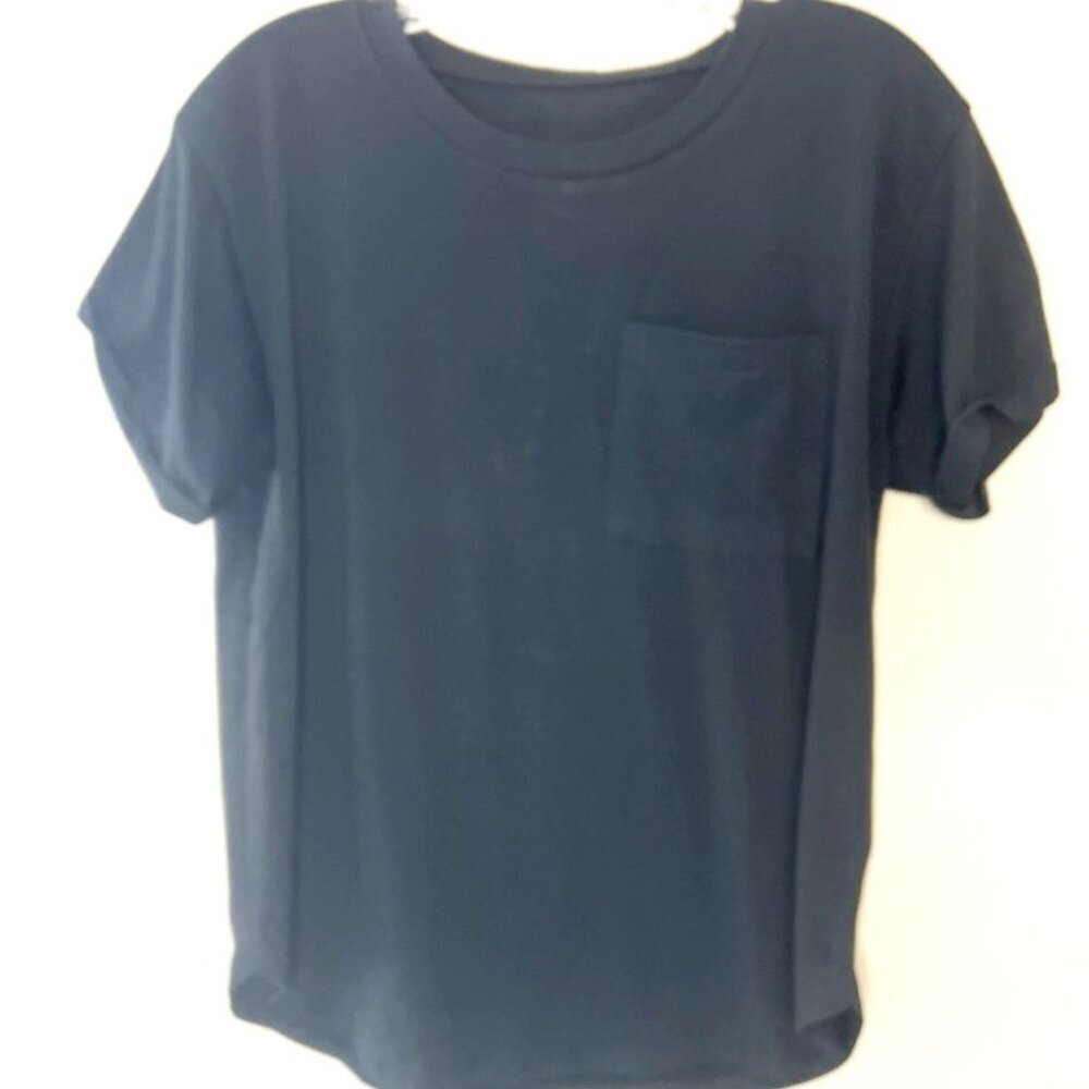 SHEIN Black Top with Pocket Size Large